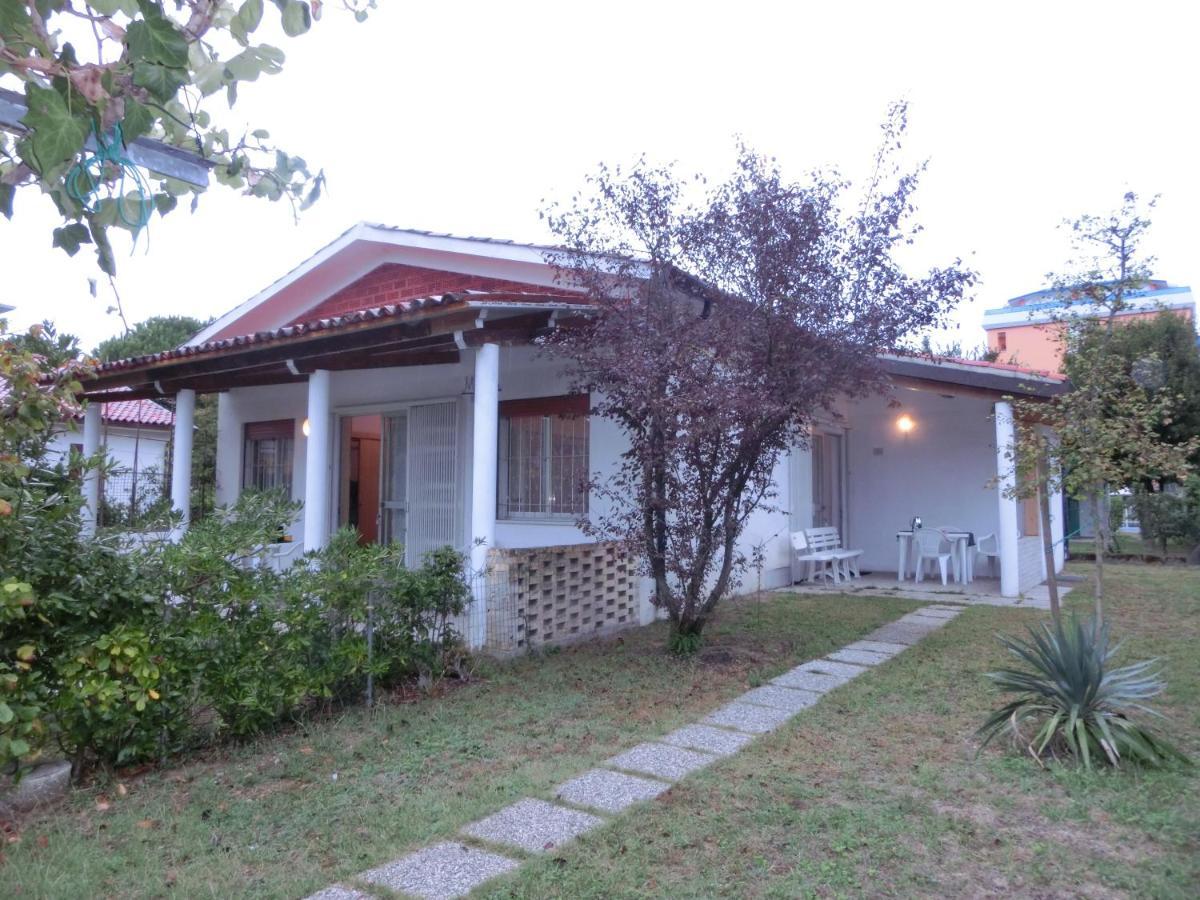 Villa Maila Bibione Exterior photo